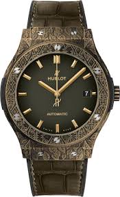 La Cote Des Montres La Montre Hublot Classic Fusion Fuente Limited Edition Un Hommage A L Inegala Watches For Men Luxury Watches For Men Hublot Watches Men