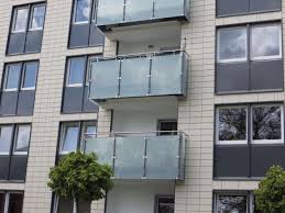 Eine gemütlicher balkon, ein abslraum am flur und ein kell 2 Zimmer Wohnung Mieten Reinbek Ohe Mietwohnungen Reinbek Ohe 1a Immobilienmarkt De