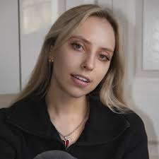 ScenicSaturday reveal! 👏 It's here! The incredible set for "Tartuffe" is  complete, designed by 3rd-year MFA Scenic Design student Sasha Kuznetsova.  Her design breathes life into the home of the wealthy and