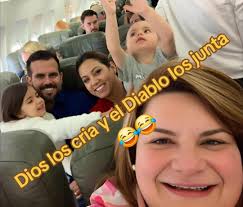 Jennifer Gonzalez Y Ricky Rosello