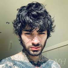 Style your hair like zayn malik at home | boys hairstyle tutorial 2019. Zayn Malik Grown Out Hairstyle Man For Himself