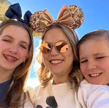 Madi Lockhart and team win at Regionals in the LLWS