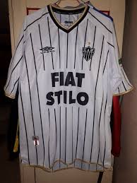 ˈklubi aˈtlɛʧi̥ku miˈnejɾu mineiro athletic club), are a brazilian football club based in belo horizonte, the oldest in the city. Atletico Mineiro Away Football Shirt 2002 2003