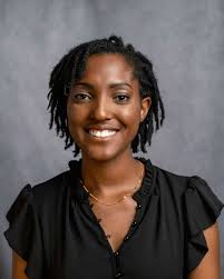 Danielle Stephenson's Instagram, Twitter & Facebook