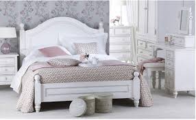 Schlafzimmer im vintage stil sind genauso beliebt, wie das einrichten der übrigen wohnung mit dem designklassiker. Shabby Chic Hier Finden Sie Alles Was Sie Daruber Wissen Mussen