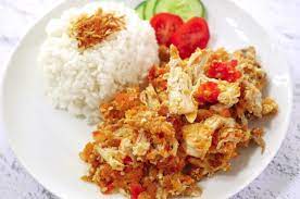 Nasi merupakan makanan pokok sebagian besar masyarakat di indonesia. Gegara Kasus Bensu Ayam Geprek Mendadak Viral Berapakah Kandungan Kalorinya Semua Halaman Grid Health