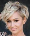 Layered Short Wavy Hairstyles