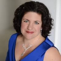 Jennifer Pick's Instagram, Twitter & Facebook