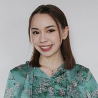 English version below) 🇫🇷 Je suis très heureuse d'annoncer que j'ai  officiellement obtenu mon double diplôme de management avec une  spécialisation en marketing dans le cadre du programme CESEM…