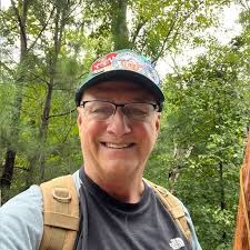 Hugh J Willard (@findingbeautyinthegray) • Instagram photos and videos