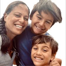 Kerri Cummins Digital Biz