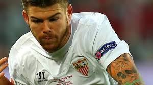 Alberto Moreno: Liverpool agree £12m fee with Sevilla for defender