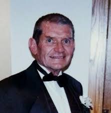 Johnny Hanlon's Instagram, Twitter & Facebook