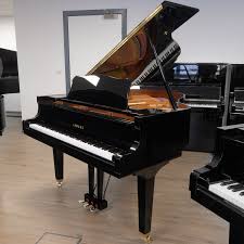 Yamaha baby grand piano model g1e 5'3. Used Yamaha Gc1 Grand Piano C2006 Coach House Pianos