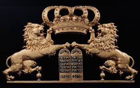 You may be looking for angels, which are god's messengers or seraphim. The Cherubim Their Role On The Ark In The Holy Of Holies Thetorah Com