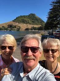 New friend in Taranaki with highland cows