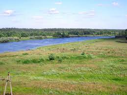 Weißrussland (belarus) ist ein osteuropäischer binnenstaat, der an polen, die ukraine, russland, lettland in zwischenstaatlichen dokumenten wird das land amtlich als republik belarus bezeichnet. Kinderweltreise Ç€ Weissrussland Land