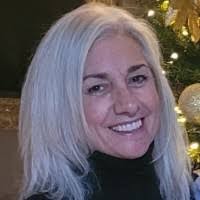 Chantal Heath's Instagram, Twitter & Facebook