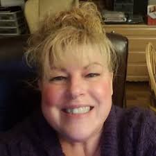 Why are the showers missing from McCook's and Hole in the Wall beach?