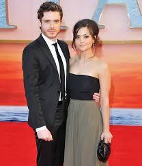 Richard madden, born 18 june 1986, is a scottish stage, film, and television actor best known for portraying robb stark in the hbo series game of thrones and prince kit in disney's cinderella. starring as david budd in the bbc miniseries bodyguard has also brought him more international acclaim and attention including a golden globe and. Richard Madden I D Appear In Doctor Who With Girlfriend Jenna Louise Coleman Chicago Tribune