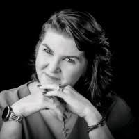 Amanda Holden-Rafferty Email & Phone Number