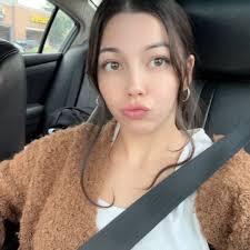 Who are some deep house artists?