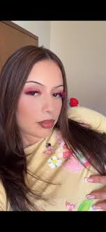 Hey I have a question, and thank you in advance. What is that shopping  strip called. If I remember correctly it was like a 3 or 4 blocks