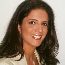 Lic. María José Llano Carrillo