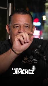 Ver series de Netflix con tu pareja teoría del viejo @nonguito1 en el  podcast de Luisin Jimenezdesde @applebeesrd gracias a nuestra familia de  @fundaciongbc