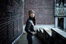 Siv jensen (frp) banker mdg i klimadebatt! Politicians Lan Marie Nguyen Berg Images Christopher Olsson Photojournalist