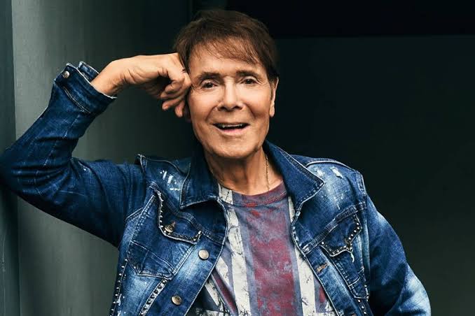 Sir Cliff Richard to have afternoon tea in London with fans after 86th birthday - Yahoo News UK