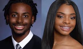 Kelli Wyatt's Instagram, Twitter & Facebook