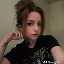 cloverandcanvas (@cloverandcanvas)