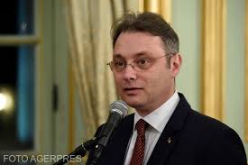 Luca niculescu este propunerea preşedintelui klaus iohannis pentru postul de ambasador al româniei în franţa. 140 De Ani De RelaÈii Diplomatice Intre Romania Si FranÅ£a Interviu Cu Ambasadorul Romaniei La Paris Luca Niculescu AgenÈia De PresÄ Rador