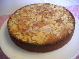 Gateau Fondant Aux Amandes Les Delices De Mimm Recette Gateau Aux Amandes Recette Gateau Mascarpone Gateau Fondant