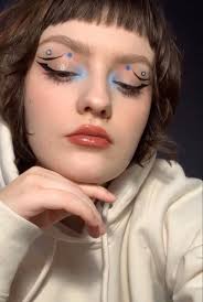 makeup artistic editorial ( ig : zupamleczna_ )