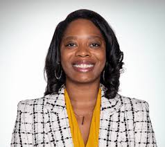 Deidra Dickerson's Instagram, Twitter & Facebook