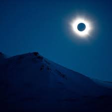 Hierbei ist ausschlaggebend, dass der finsternispfad das land berührt. Totale Sonnenfinsternis Seltenes Ereignis Am Himmel Zu Sehen Im Juli 2019 Welt