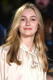 Claude Scott-Mitchell bei der Premiere des Kinofilms Knives Out