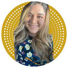 Joanie Helget's Instagram, Twitter & Facebook