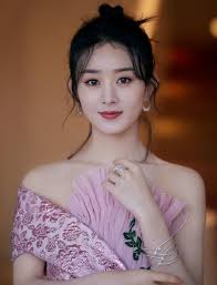 Nếu triệu lệ dĩnh và dương mịch đóng chung trong một bộ phim, diễn xuất của ai sẽ nhỉnh hơn? Máº¹ Bá»‰m Sá»¯a Triá»‡u Lá»‡ DÄ©nh Xinh Ä'áº¹p Ngá»t Ngao NhÆ° Cong Chua Bao Tiá»n Phong