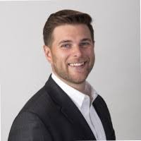 1300+ Profile mit dem Suchbegriff „Lueders“