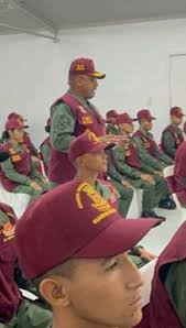 Los símbolos y prendas que nos distinguen como Guardias del Pueblo,  afianzan nuestro compromiso el cual asumimos con una gran responsabilidad y  con la convicción clara que nos permite dia a dia ...