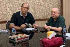 Son of ādam, you will never find the reality of īmān as long as you fault people for doing what you yourself are guilty of, until you clear yourself of that fault and correct it. Hendak Cokko Cokko Ke Singapura Bos Mtc Dicokok Di Depan Hotel Bandara