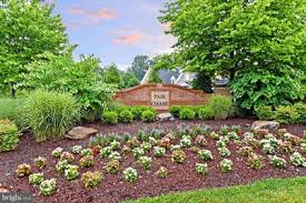 Enjoy local shops and dining while only a short drive from terrific outdoor recreation and attractions, including the hip mountain town of boulder and the stunning natural beauty of the rocky mountains. 12120 Garden Ridge Ln 201 Fairfax Va 22030 Mls Vafx2004628 Coldwell Banker