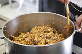 How to make a proper chile en nogada