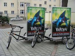 Mobile Werbung Auf Fahrradern Posterbikes Im City Light Format Individuell Gebrandete Rikschas Und Fahrbare Infostande Fahrrad Ideen Fahrrad Mobiles