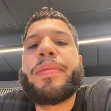 How to tech throws online in Tekken 8?