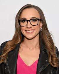 Where are you, Karen? I will miss you forever if you don't appear in any  episode again