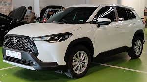 It is available in 6 colors and cvt transmission option in the indonesia. Toyota Corolla Cross Wikipedia